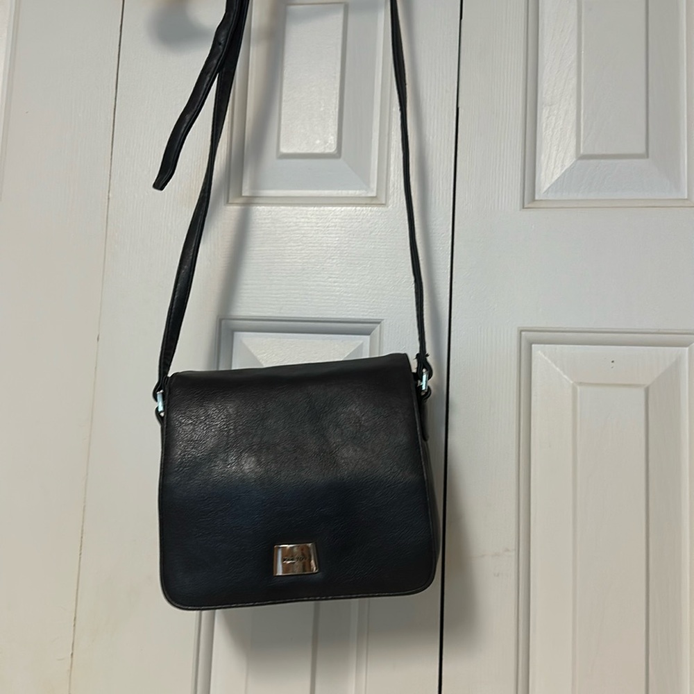 Koltov Navy Crossbody